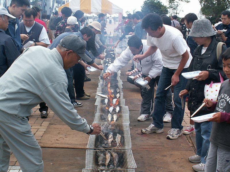 焼きさんま体験会